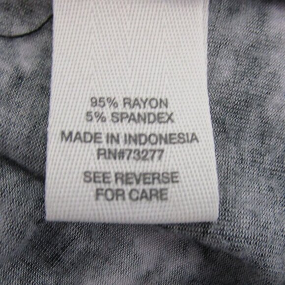 Mudd Black and White Tie Dye Relaxed Fit Tank - Picture 9 of 11